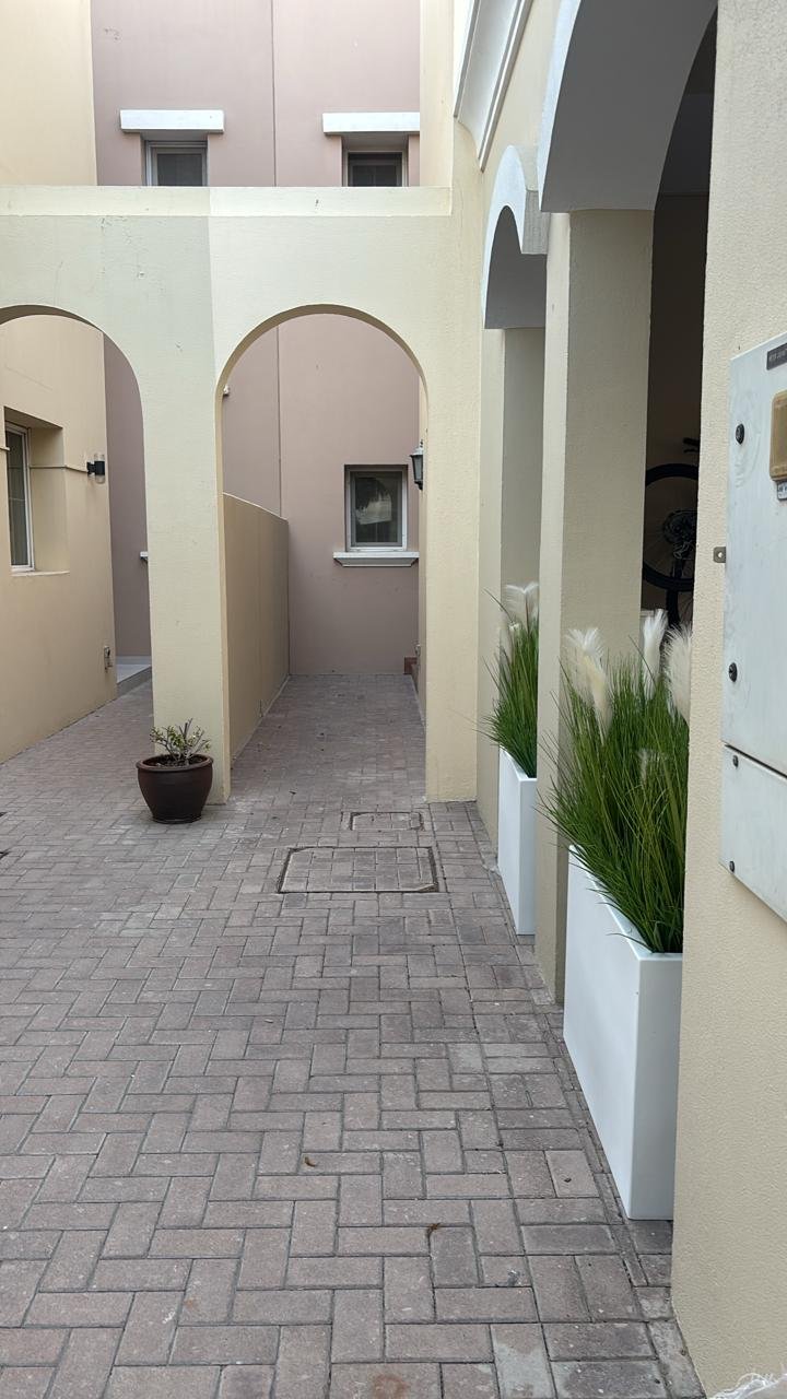 Arabian Ranches — Al Reem 3 Villa — before renovation 2