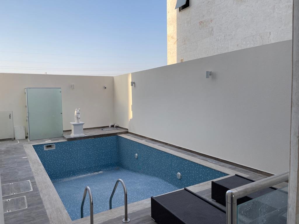 Al Barsha South — Swimming Pool