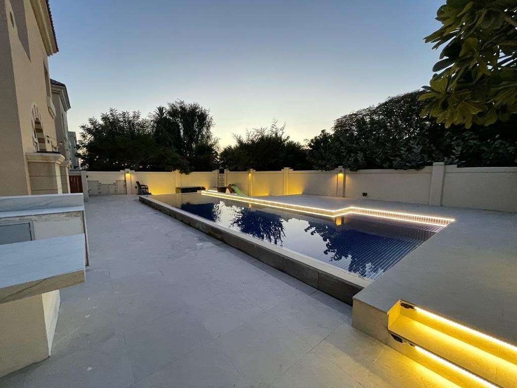 Jumeirah Park — Full Outdoor Living — completed project view 2