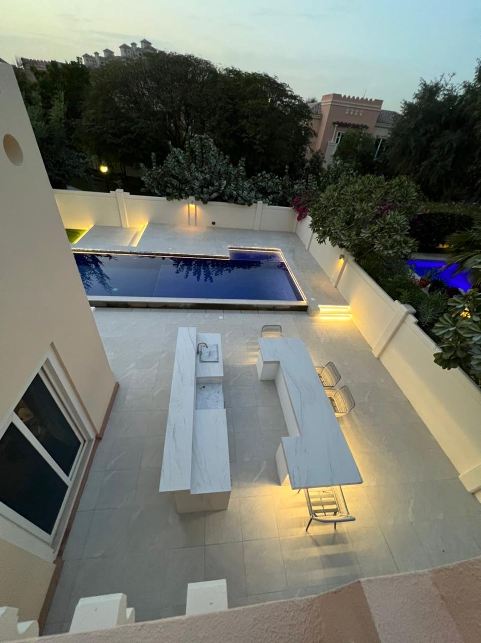 Jumeirah Park — Full Outdoor Living — completed project view 3