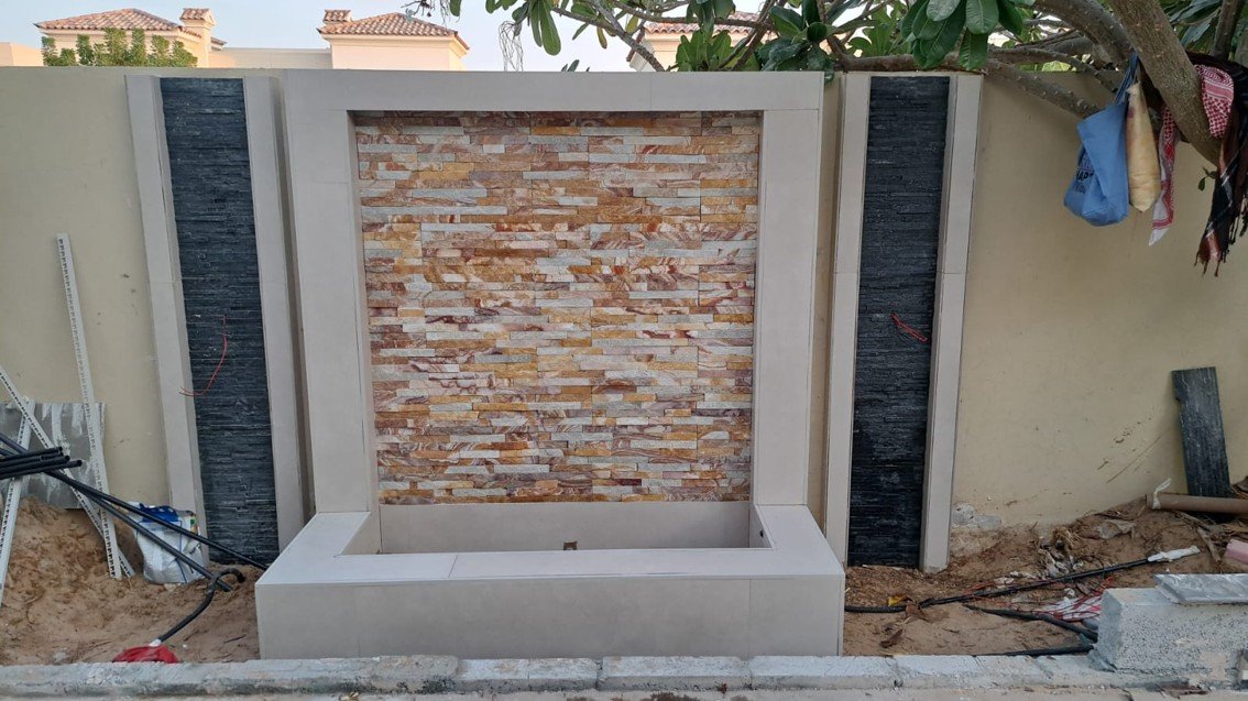 The Lakes — Water Feature