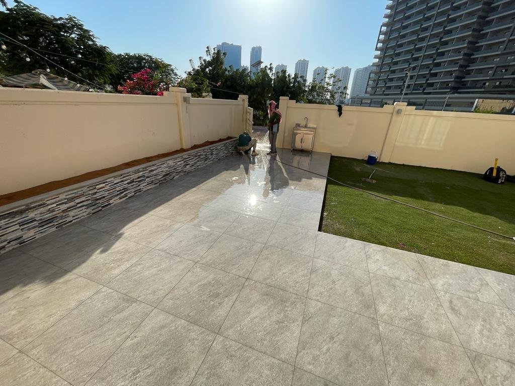 The Lakes — Flooring and Turf